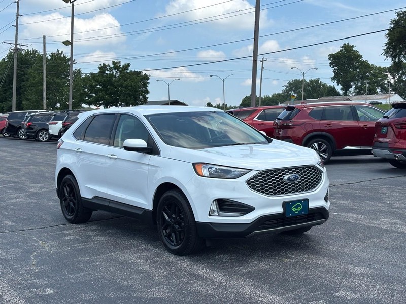Ford Edge Vehicle Full-screen Gallery Image 7
