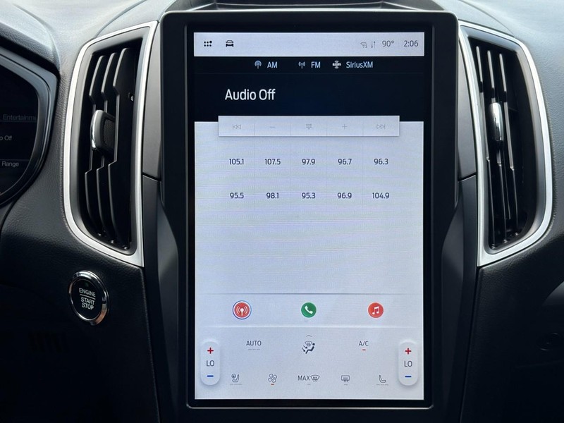 Ford Edge Vehicle Full-screen Gallery Image 20