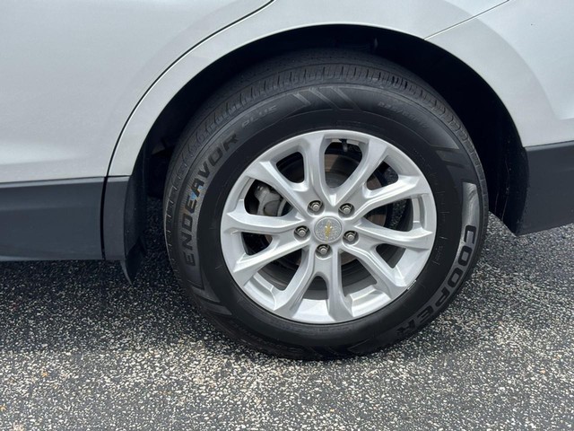 2020 Chevrolet Equinox LS - Photo 9