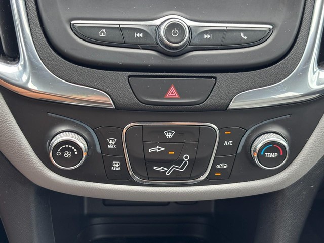 2020 Chevrolet Equinox LS - Photo 22