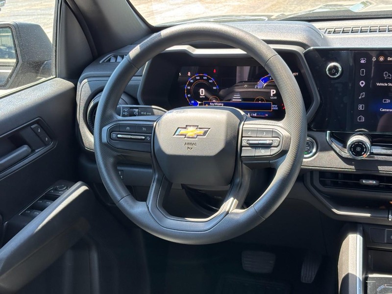 Chevrolet Colorado Vehicle Full-screen Gallery Image 7