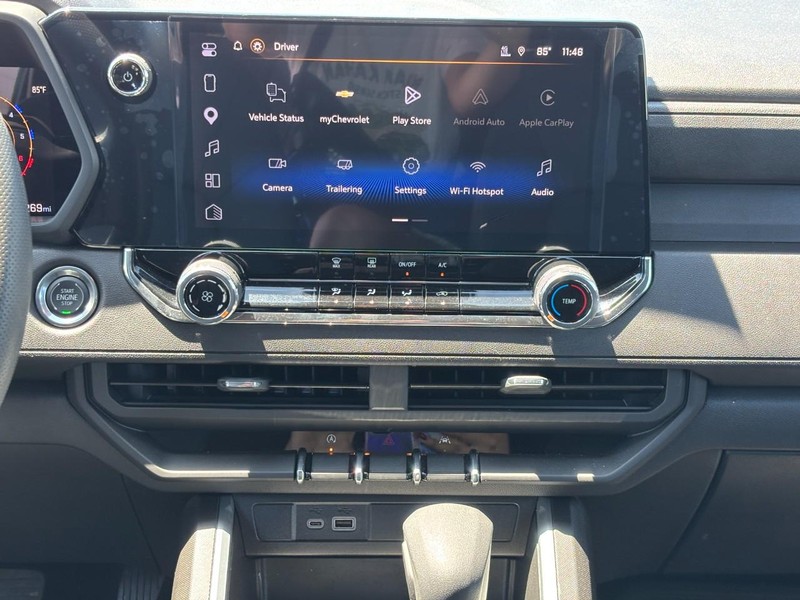 Chevrolet Colorado Vehicle Full-screen Gallery Image 8
