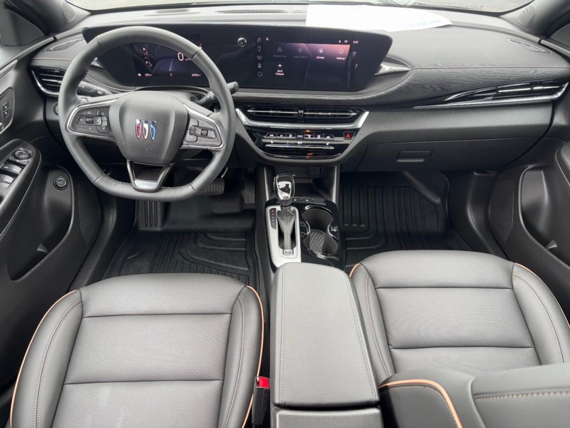 Buick Envista Vehicle Full-screen Gallery Image 12