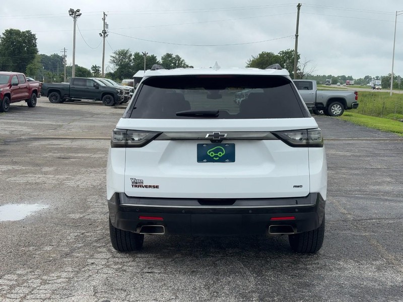 Chevrolet Traverse Vehicle Full-screen Gallery Image 4