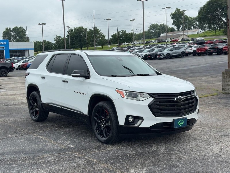 Chevrolet Traverse Vehicle Full-screen Gallery Image 7