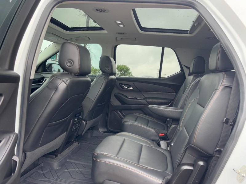 Chevrolet Traverse Vehicle Full-screen Gallery Image 11