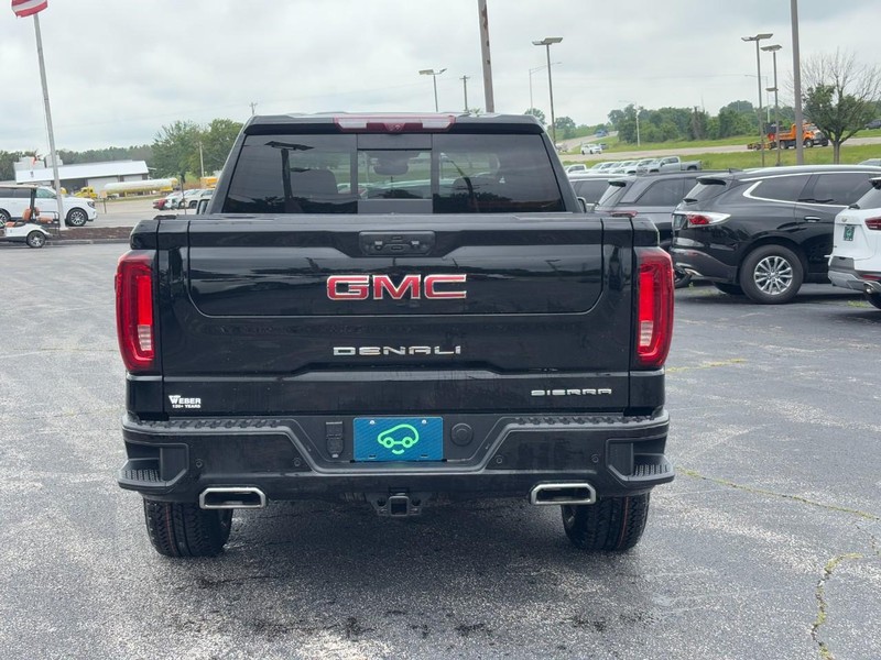 GMC Sierra 1500 Vehicle Full-screen Gallery Image 4