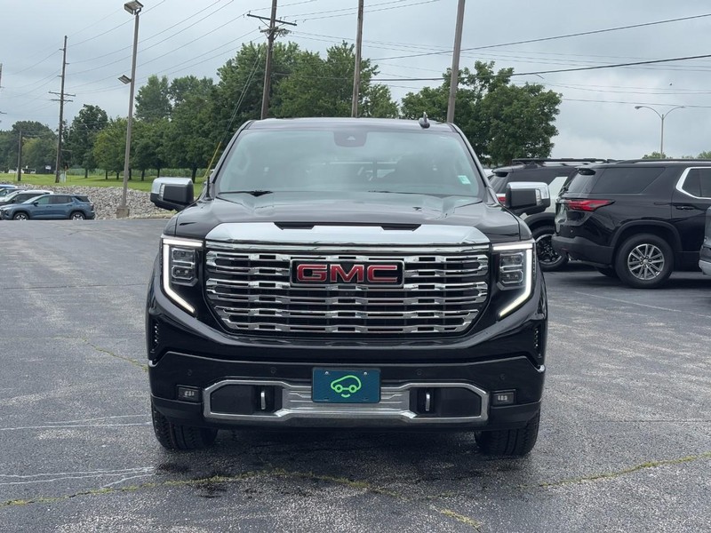 GMC Sierra 1500 Vehicle Full-screen Gallery Image 8