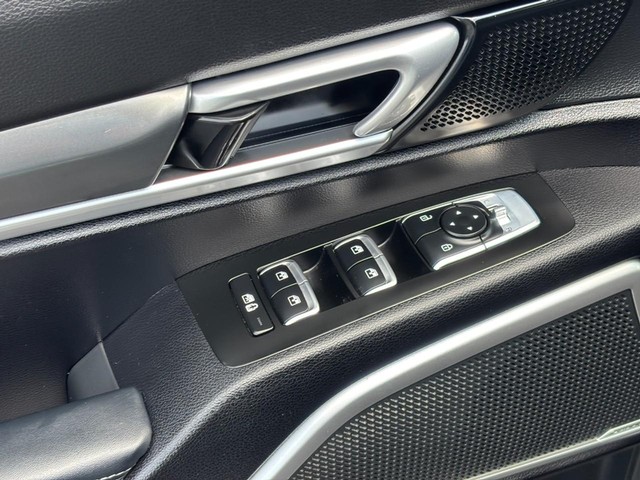 2020 Kia Telluride S - Photo 17