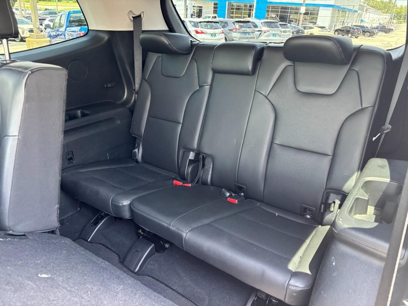Kia Telluride Vehicle Full-screen Gallery Image 10