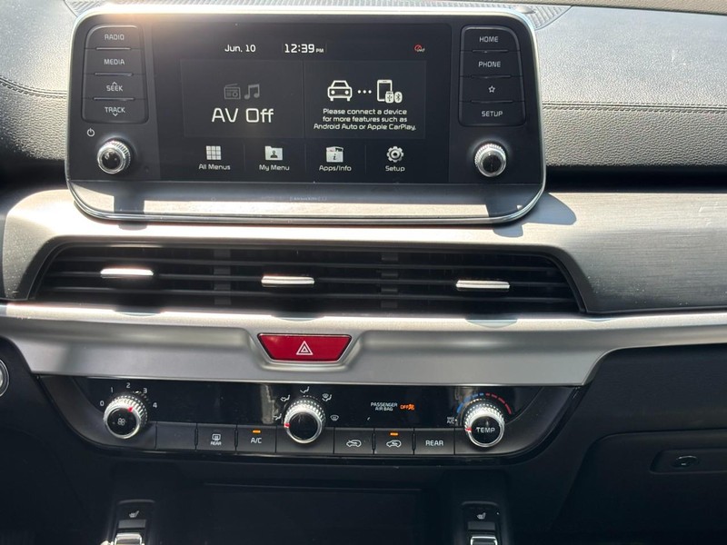 Kia Telluride Vehicle Full-screen Gallery Image 15