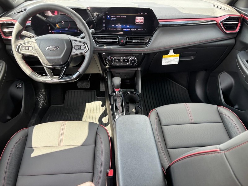 Chevrolet TrailBlazer Vehicle Full-screen Gallery Image 6