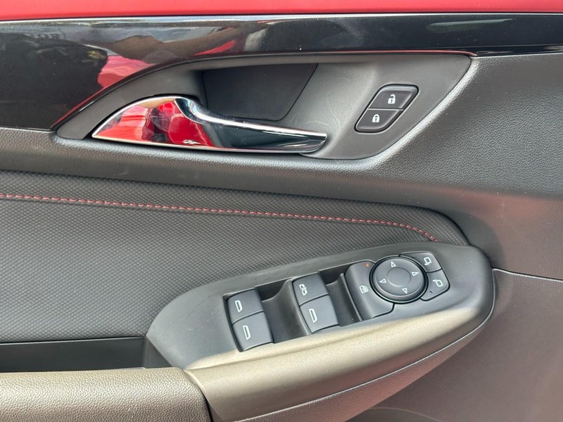 Chevrolet TrailBlazer Vehicle Full-screen Gallery Image 11