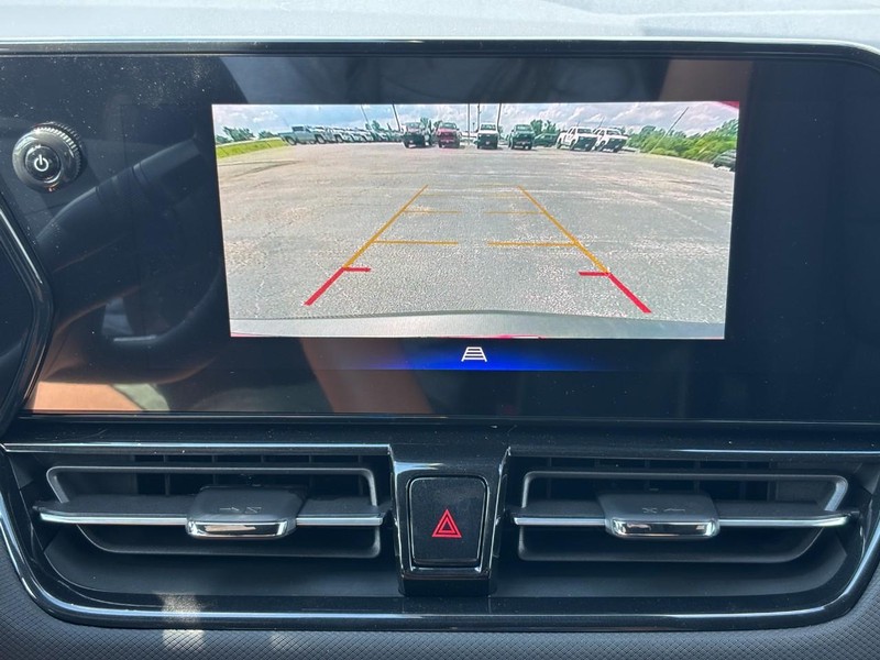 Chevrolet TrailBlazer Vehicle Full-screen Gallery Image 16