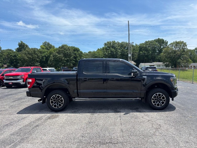 Ford F-150 Vehicle Full-screen Gallery Image 6