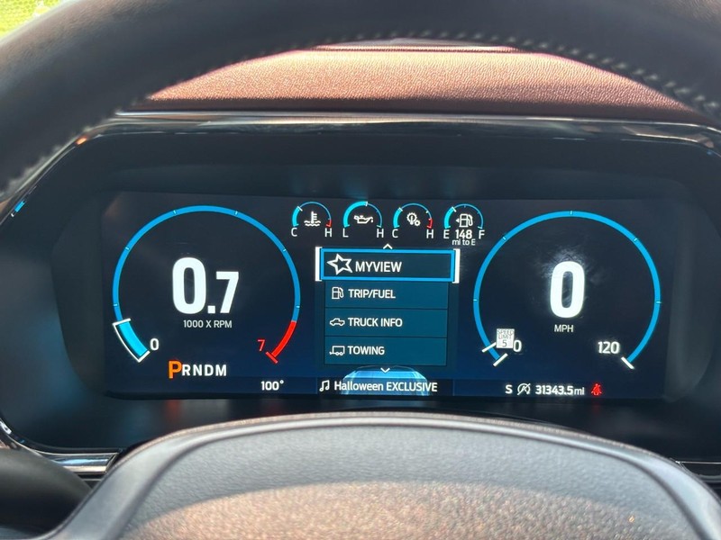 Ford F-150 Vehicle Full-screen Gallery Image 19
