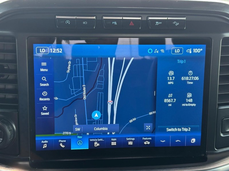 Ford F-150 Vehicle Full-screen Gallery Image 21