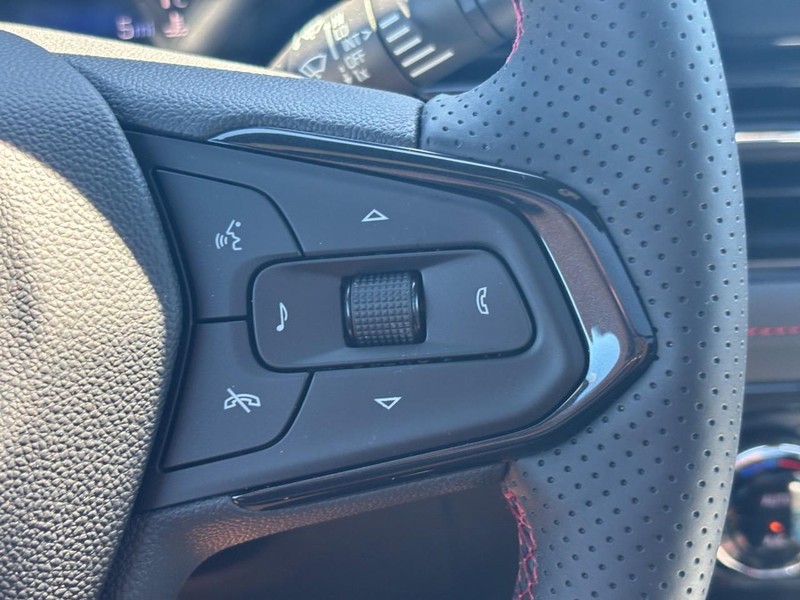 Chevrolet TrailBlazer Vehicle Full-screen Gallery Image 13