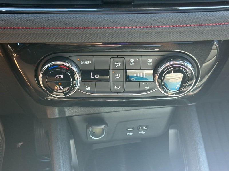 Chevrolet TrailBlazer Vehicle Full-screen Gallery Image 17