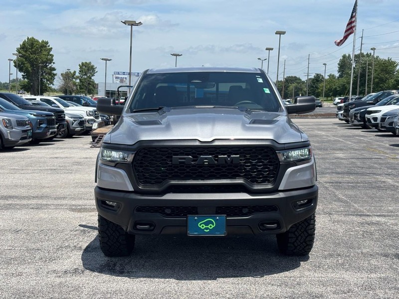 Ram 1500 Vehicle Full-screen Gallery Image 8