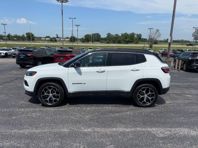 2024 Jeep Compass Limited - Photo 2