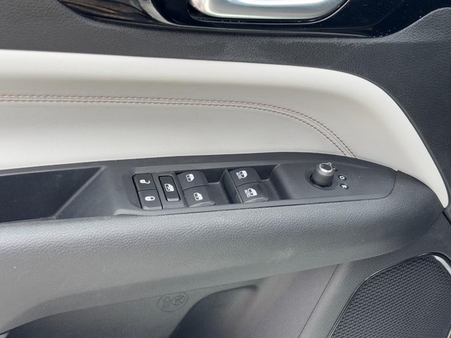 2024 Jeep Compass Limited - Photo 16