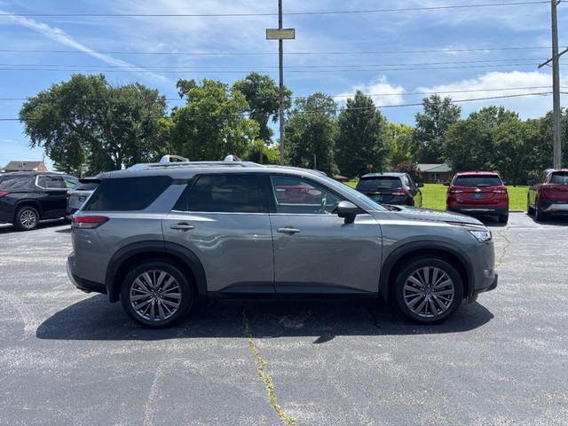 2023 Nissan Pathfinder SL - Photo 6