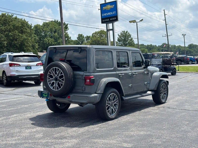 Jeep Wrangler 4xe Vehicle Full-screen Gallery Image 5