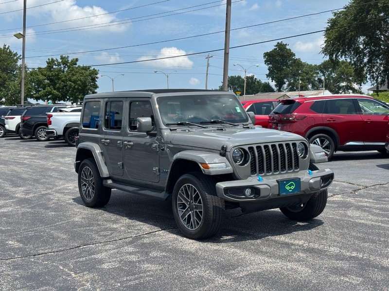 Jeep Wrangler 4xe Vehicle Full-screen Gallery Image 7