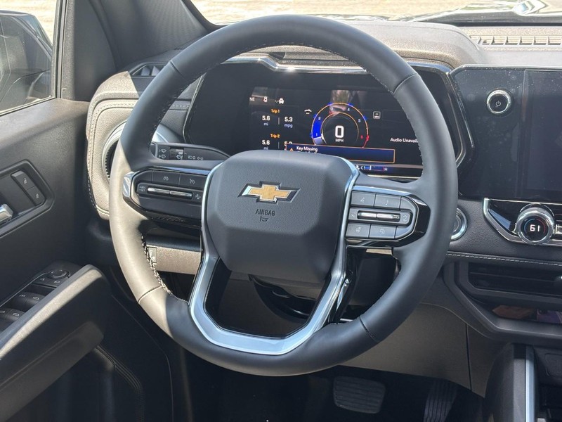 Chevrolet Colorado Vehicle Full-screen Gallery Image 7