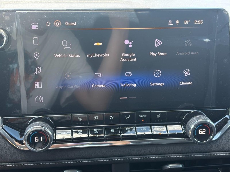 Chevrolet Colorado Vehicle Full-screen Gallery Image 15