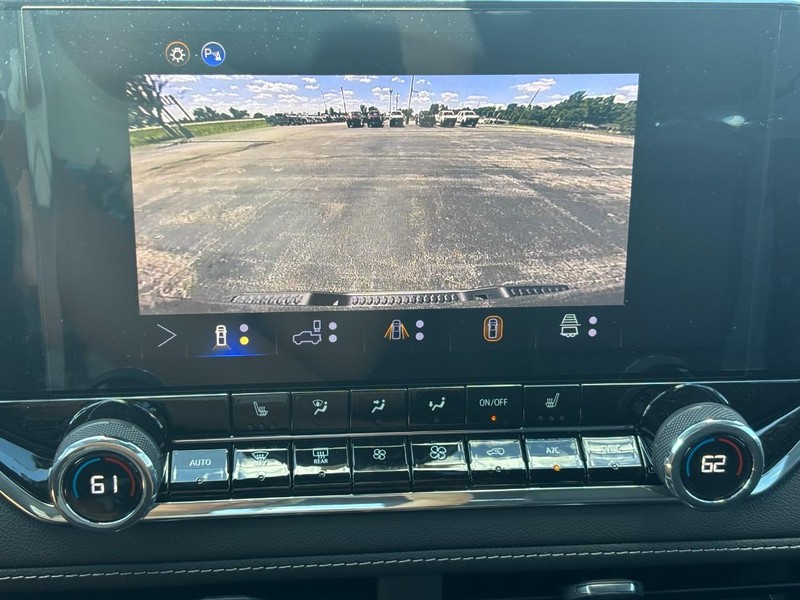 Chevrolet Colorado Vehicle Full-screen Gallery Image 17