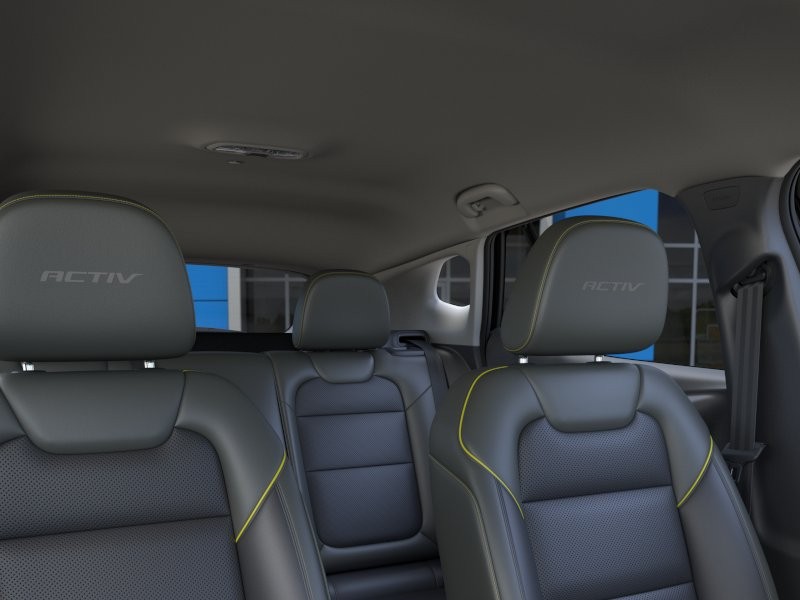 Chevrolet Trax Vehicle Full-screen Gallery Image 24