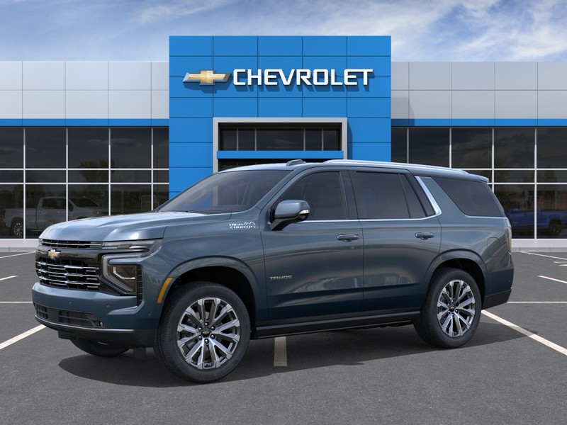Chevrolet Tahoe Vehicle Full-screen Gallery Image 2