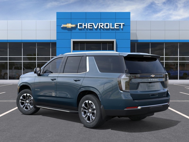 Chevrolet Tahoe Vehicle Full-screen Gallery Image 3