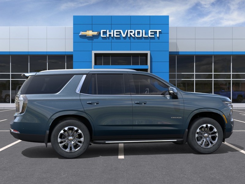 Chevrolet Tahoe Vehicle Full-screen Gallery Image 5