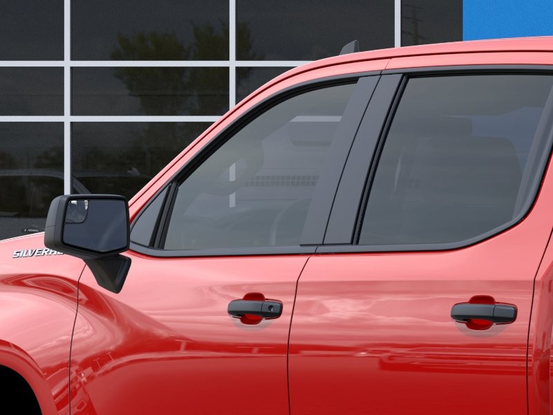 Chevrolet Silverado 1500 Vehicle Full-screen Gallery Image 12