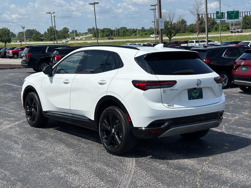 Buick Envision Vehicle Full-screen Gallery Image 3