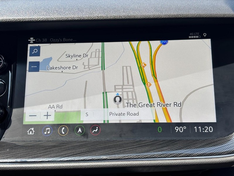 Buick Envision Vehicle Full-screen Gallery Image 21