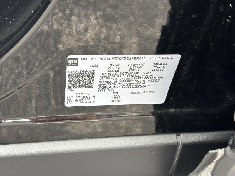 Chevrolet Equinox Vehicle Full-screen Gallery Image 23