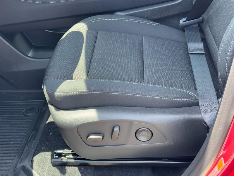 Chevrolet Traverse Vehicle Full-screen Gallery Image 11