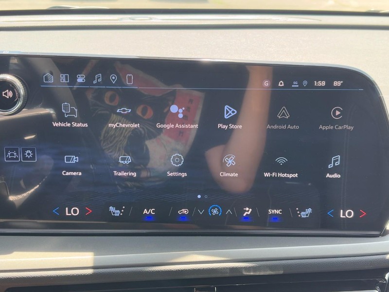 Chevrolet Traverse Vehicle Full-screen Gallery Image 16