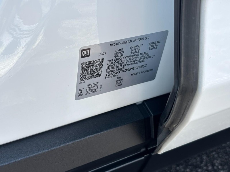 Chevrolet Tahoe Vehicle Full-screen Gallery Image 24