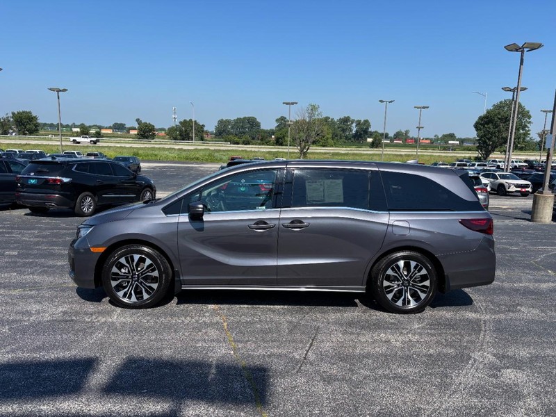 Honda Odyssey Vehicle Full-screen Gallery Image 2