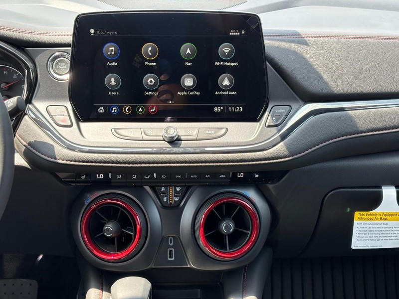 Chevrolet Blazer Vehicle Full-screen Gallery Image 8