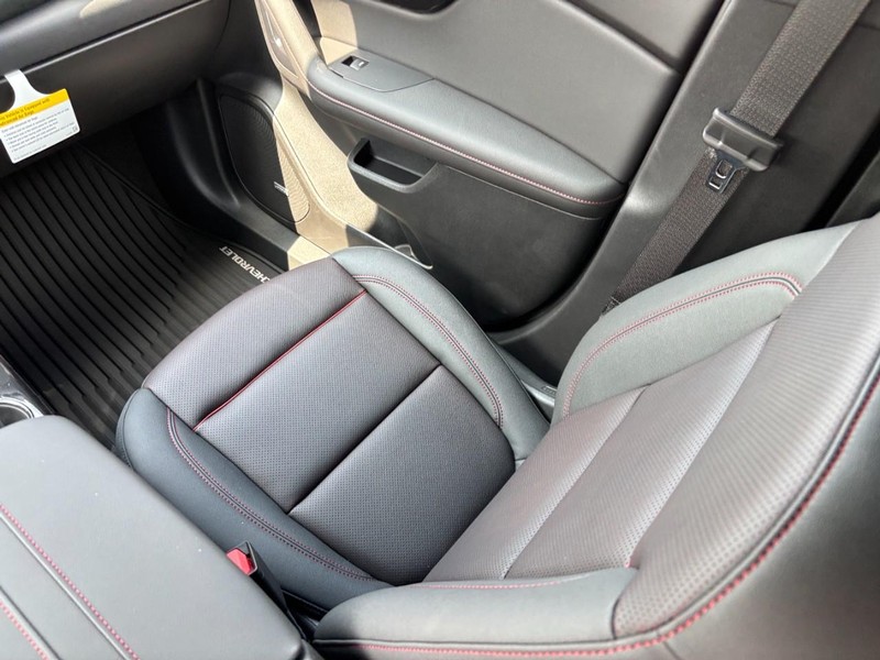 Chevrolet Blazer Vehicle Full-screen Gallery Image 9