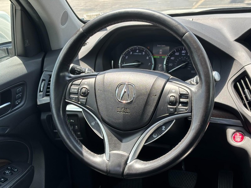 Acura MDX Vehicle Full-screen Gallery Image 14