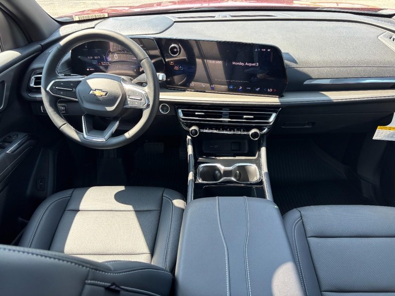 Chevrolet Traverse Vehicle Full-screen Gallery Image 7