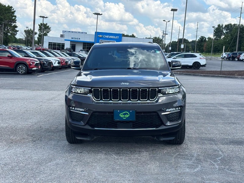 Jeep Grand Cherokee Vehicle Full-screen Gallery Image 8