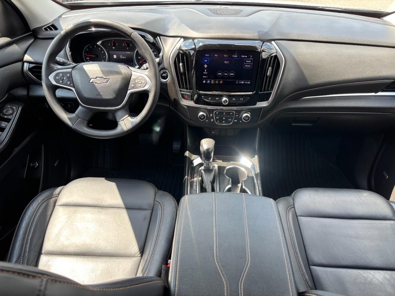 Chevrolet Traverse Vehicle Full-screen Gallery Image 12